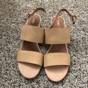 Toms Women’s sandal heels- Barely worn